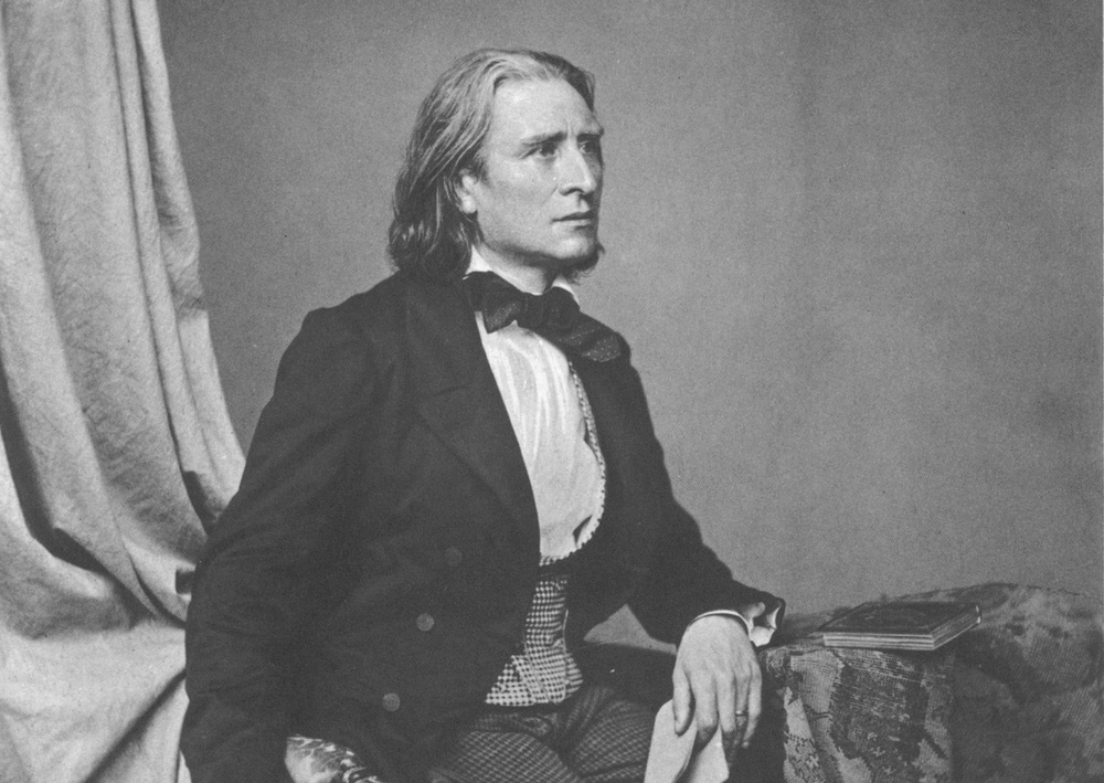 Ferenc Liszt (1860)
Photographer: Franz Hanfstaengl Ferenc Liszt (1860)
Photographer: Franz Hanfstaengl