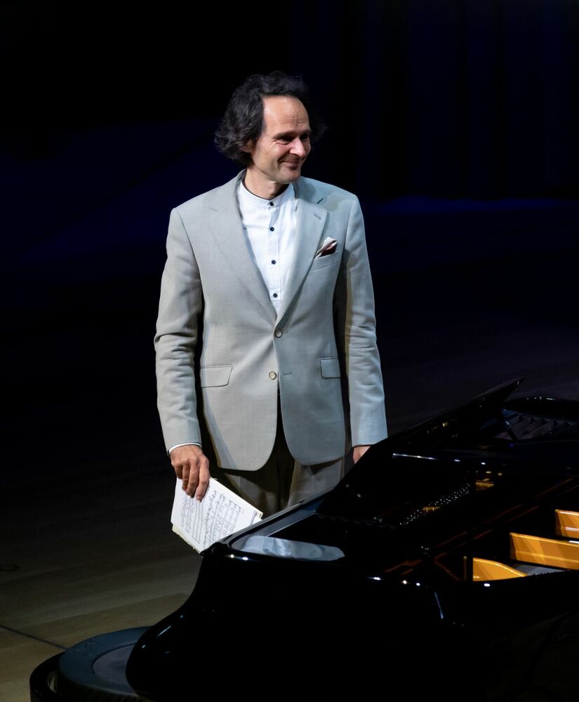 Gergely Bogányi and the Angelica Girls' Choir at House of Music Hungary Kállai-Tóth Anett / Müpa