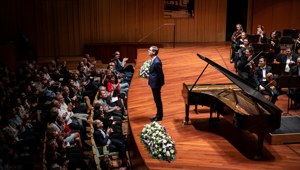 Víkingur Ólafsson and the Orchestre symphonique de Montréal at Müpa Budapest Kállai-Tóth Anett / Müpa